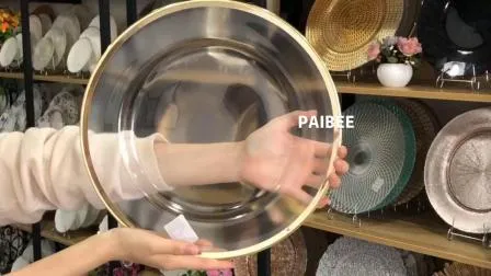 La vaisselle en verre place le plat en verre populaire de mariage place le plat en verre transparent élevé de jante d'or